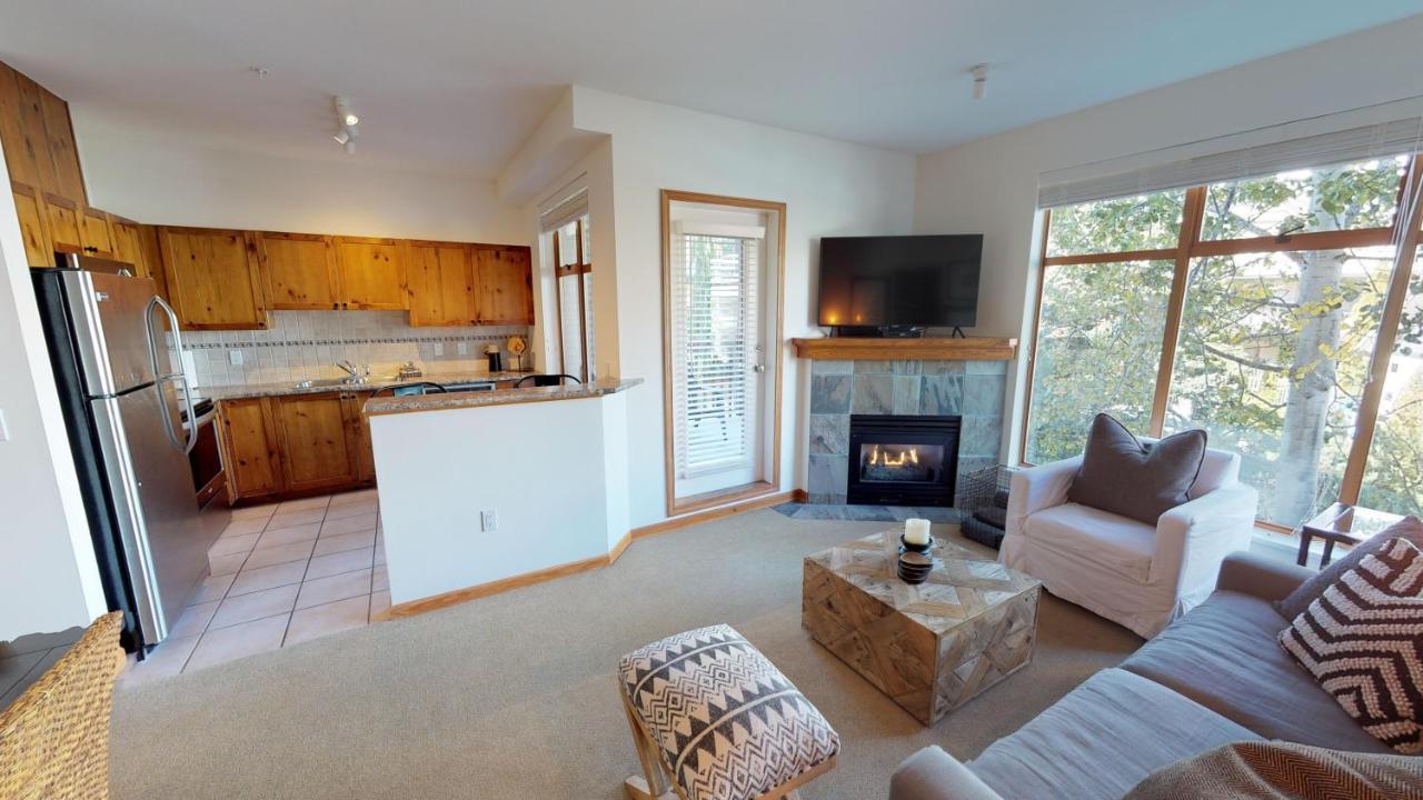 Appartamento Stoney Creek Northstar By Whistler Premier Esterno foto